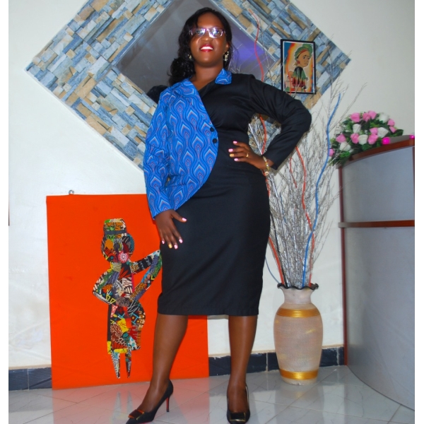 Royal Eclipse: One-Sleeve Ankara Accent Dress for Bold, Refined Style